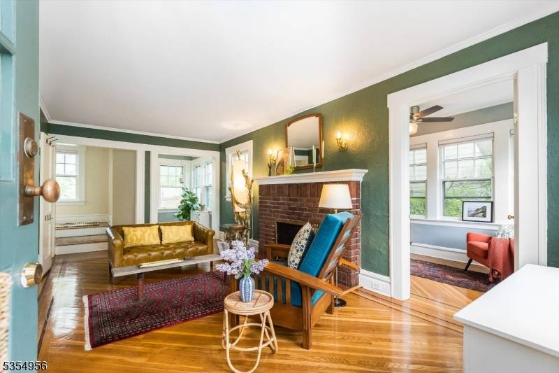 Bloomfield Twp., NJ 07003,75 Laurel Ave