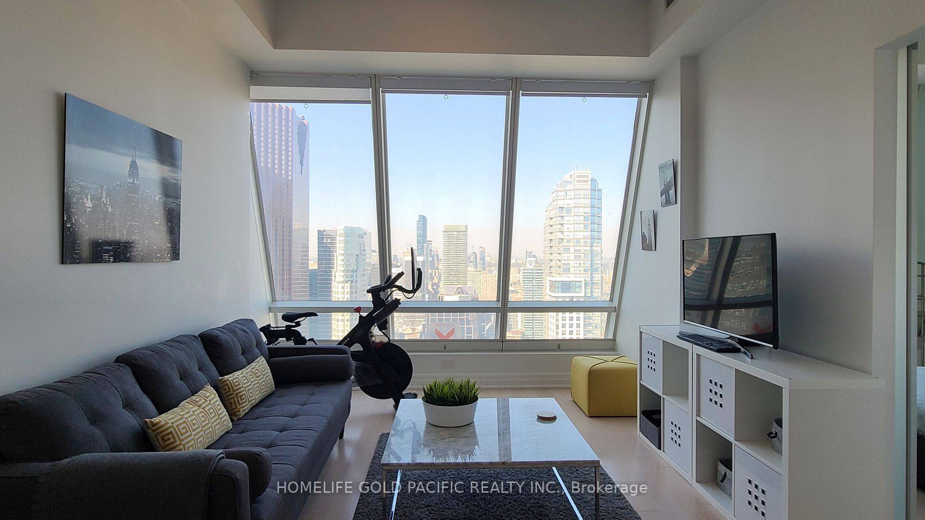 Toronto C08, ON M5E 0A6,8 The Esplanade BLVD #5406