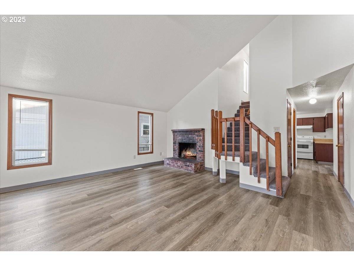 Beaverton, OR 97003,2427 SW 218TH DR