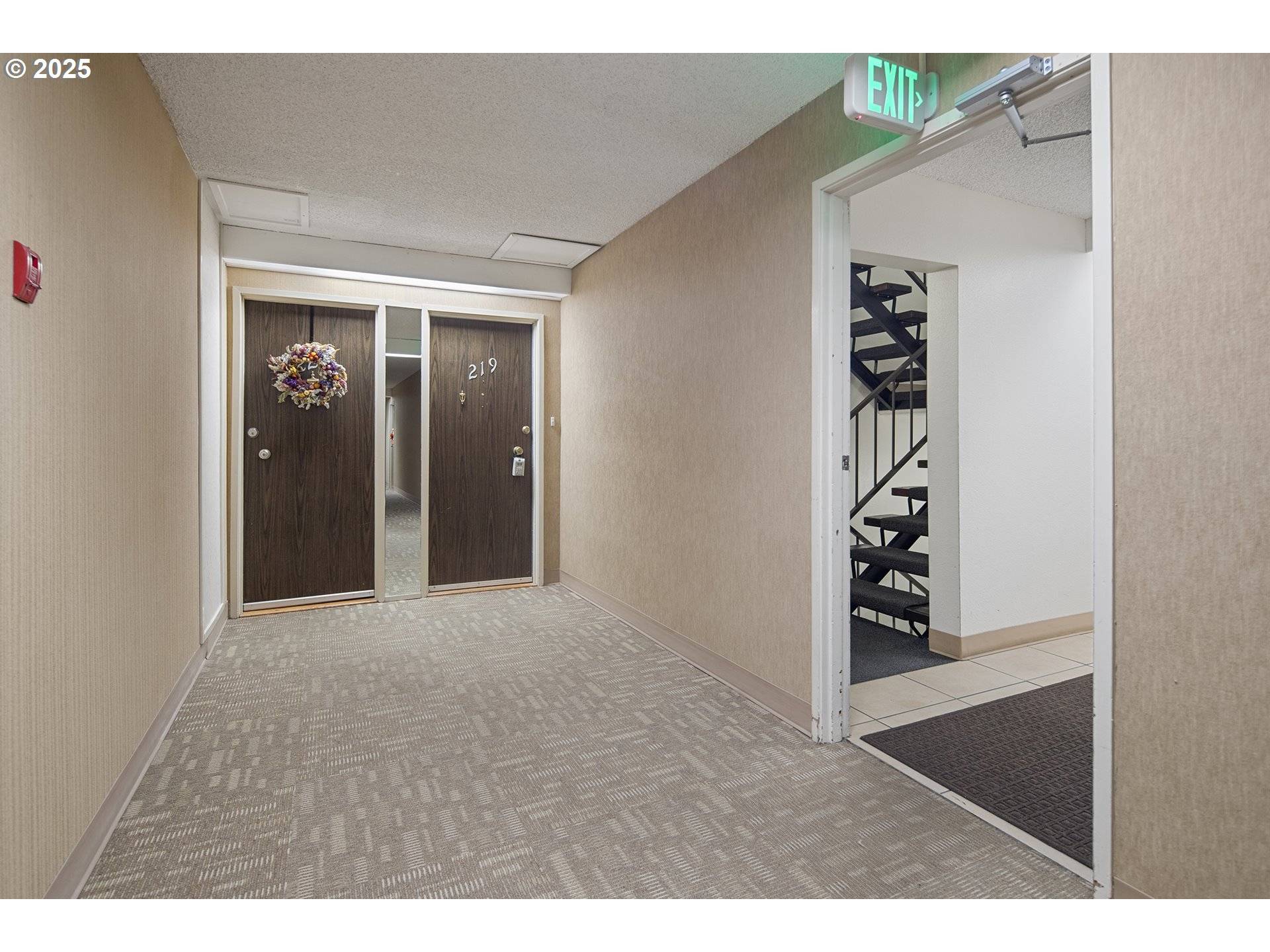 Lake Oswego, OR 97035,45 EAGLE CREST DR #219