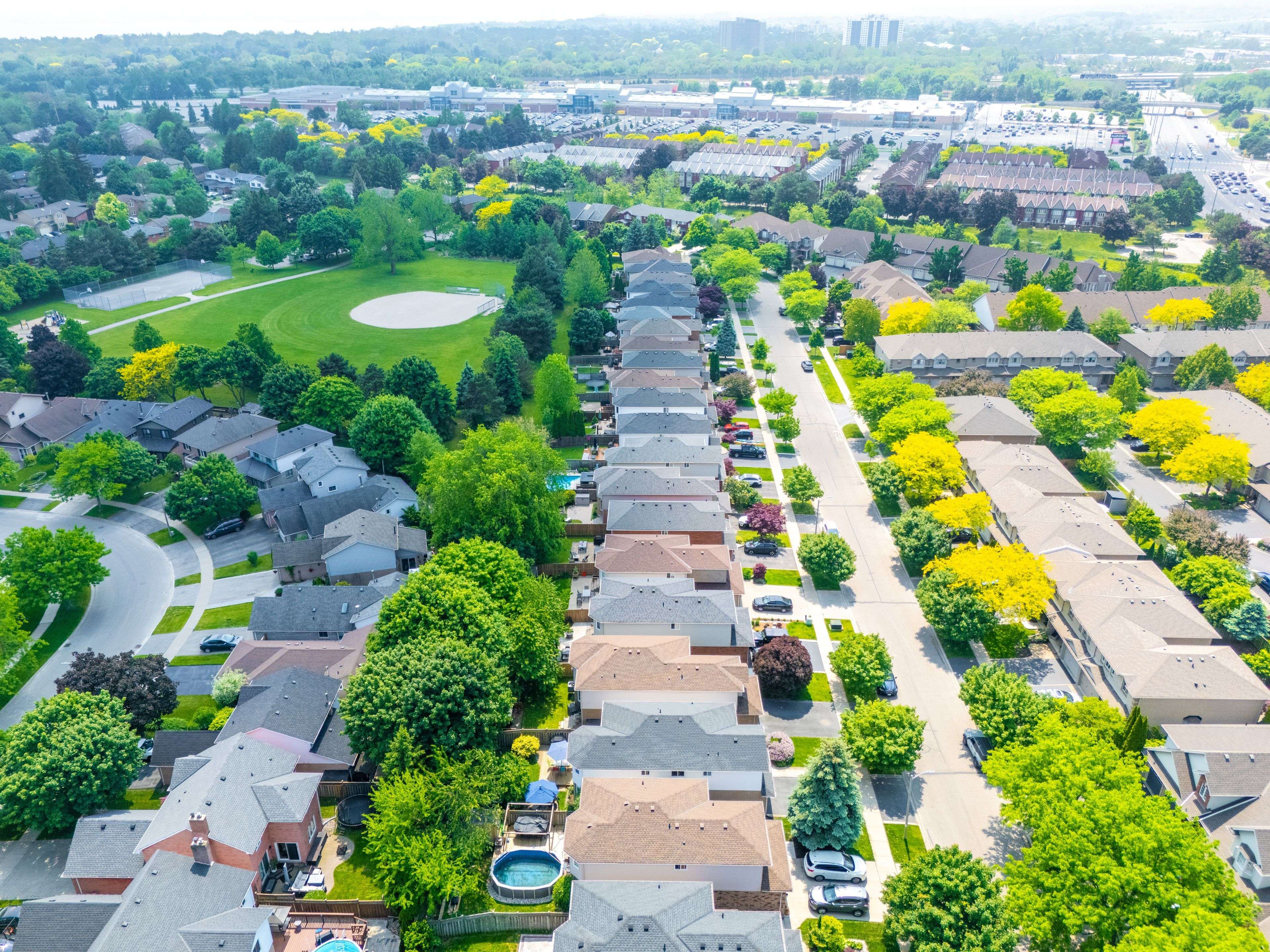 Burlington, ON L7S 2B6,1216 Stephenson DR