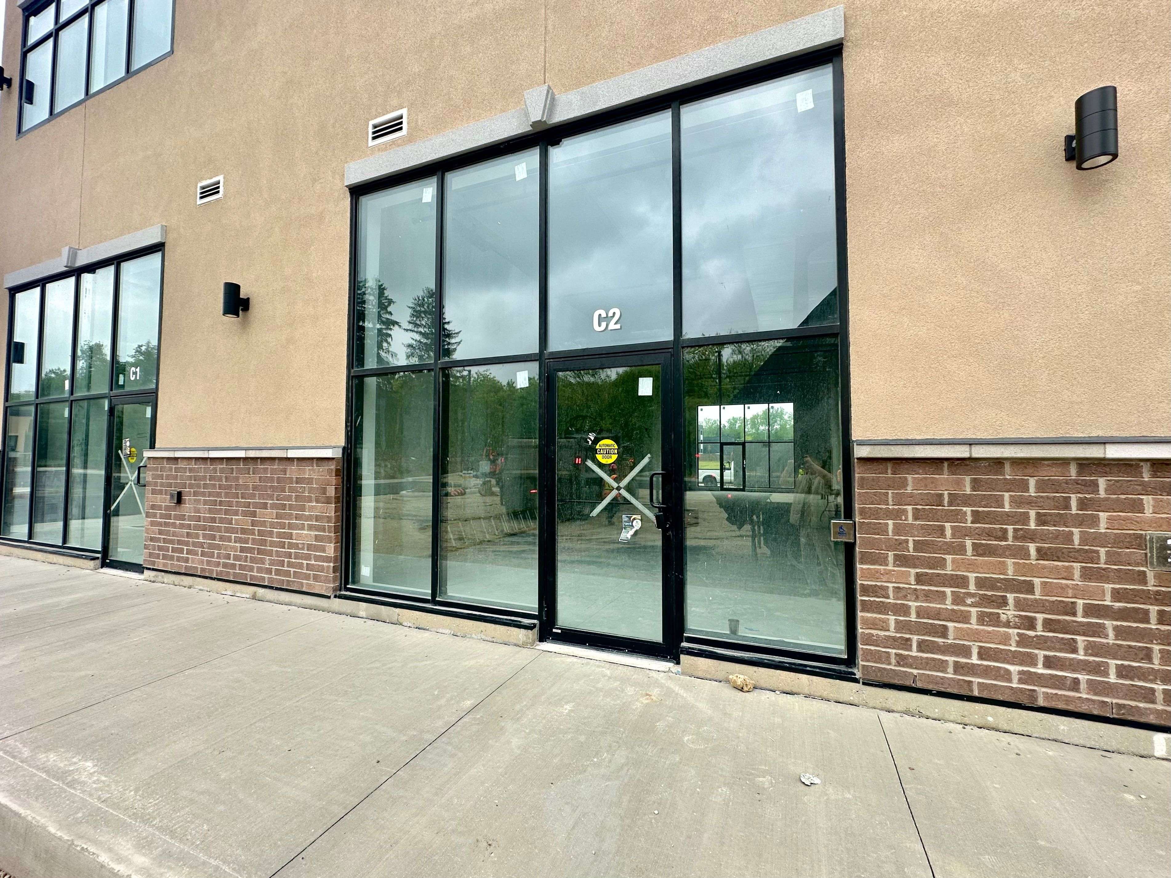 Kitchener, ON N2A 0C3,873 Fairway ST N #C2