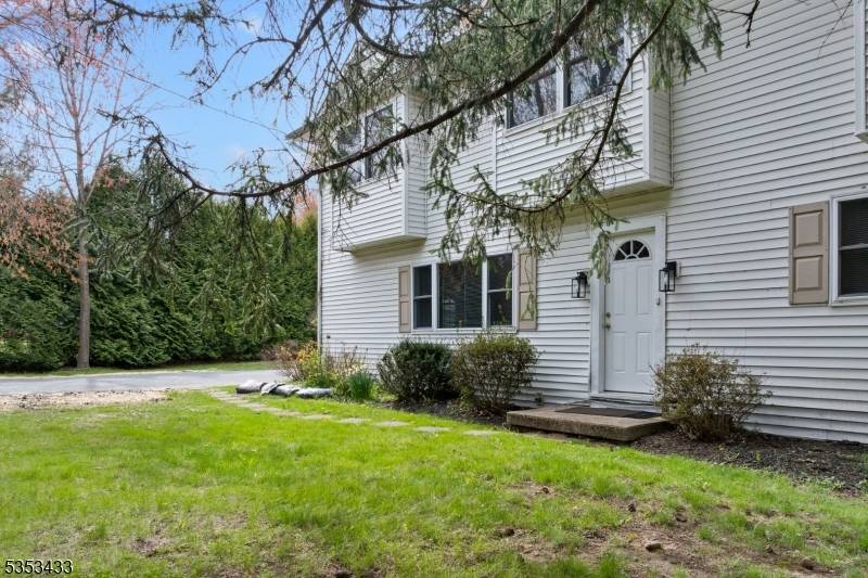 West Windsor Twp., NJ 08550,1742 Old Trenton Rd