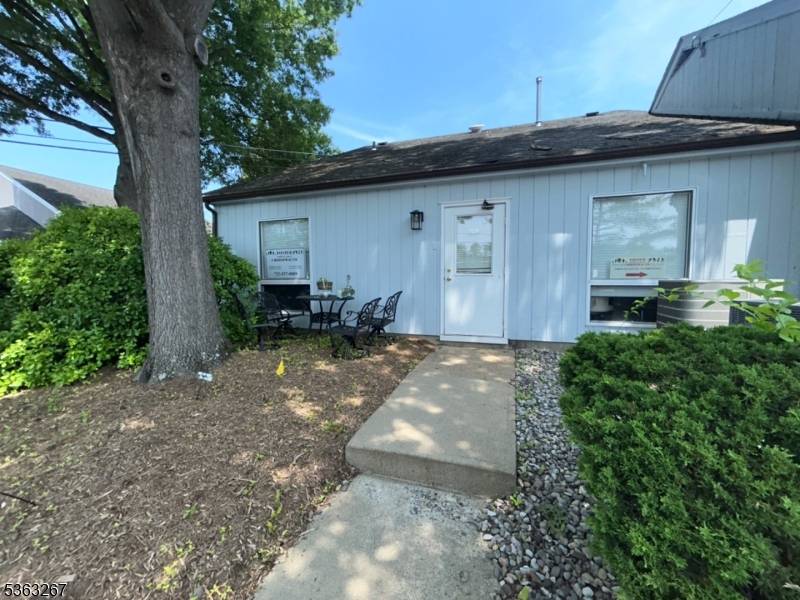 Branchburg Twp., NJ 08876,3461 Rt 22