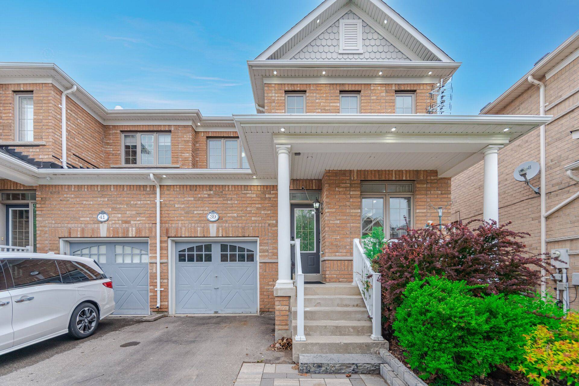 Milton, ON L9T 3X3,39 Forbes TER