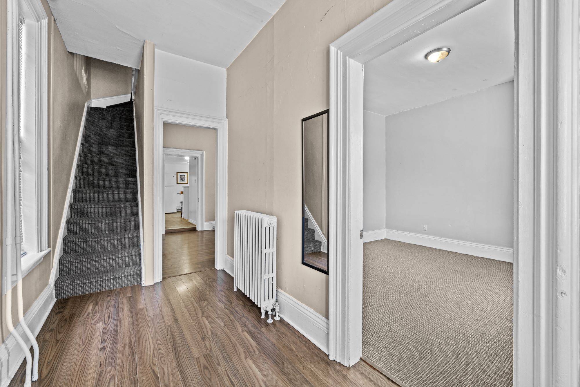 Peterborough Central, ON K9J 2N6,270 Sherbrooke ST