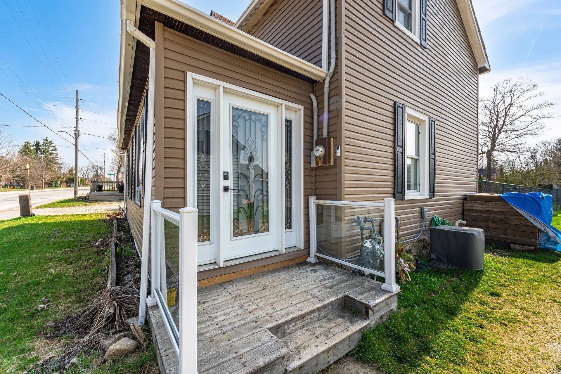 Southgate, ON N0C 1B0,381 Main ST E