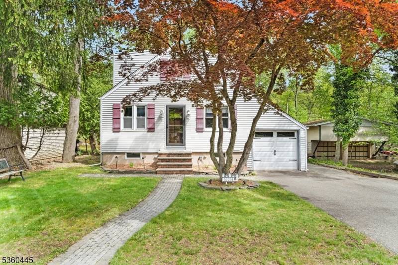 River Vale Twp., NJ 07675,624 New St