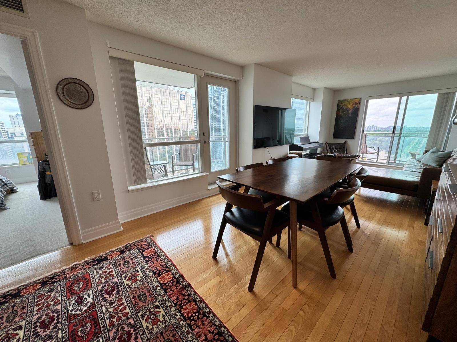 Toronto C14, ON M2N 7K2,21 Hillcrest AVE #2006