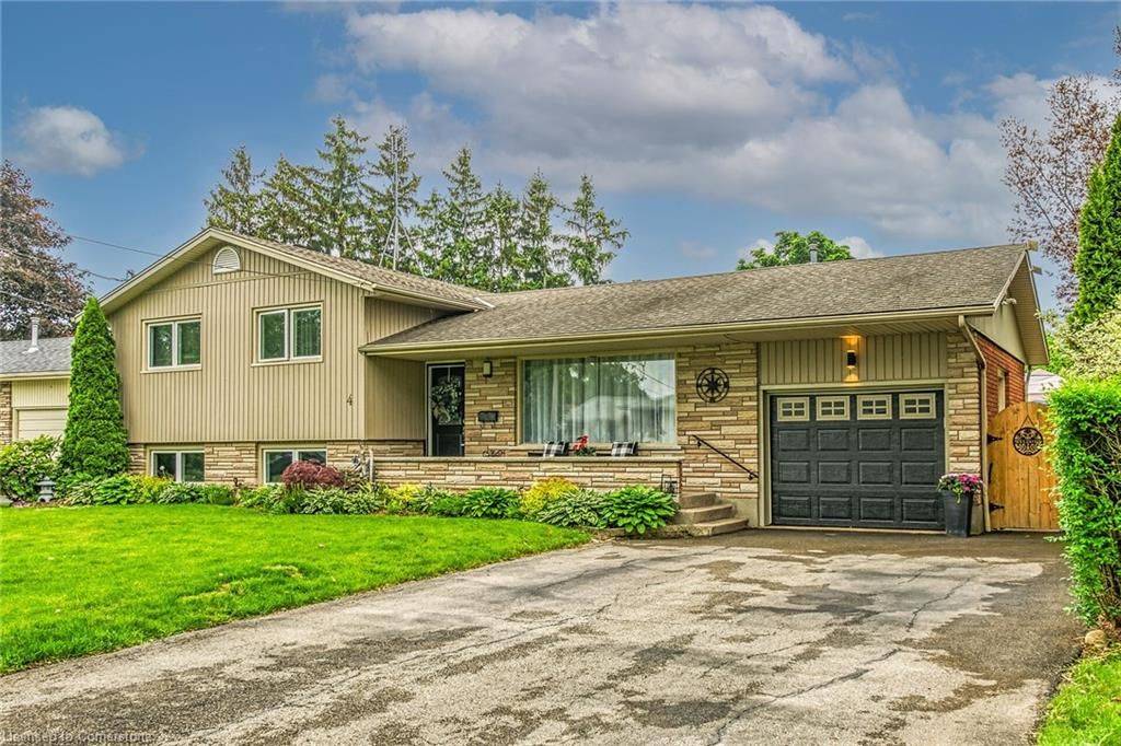 St. Catharines, ON L2N 2M9,4 Black Friars RD