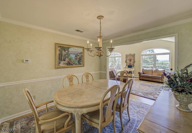 Montville Twp., NJ 07082,10 Sunrise Way