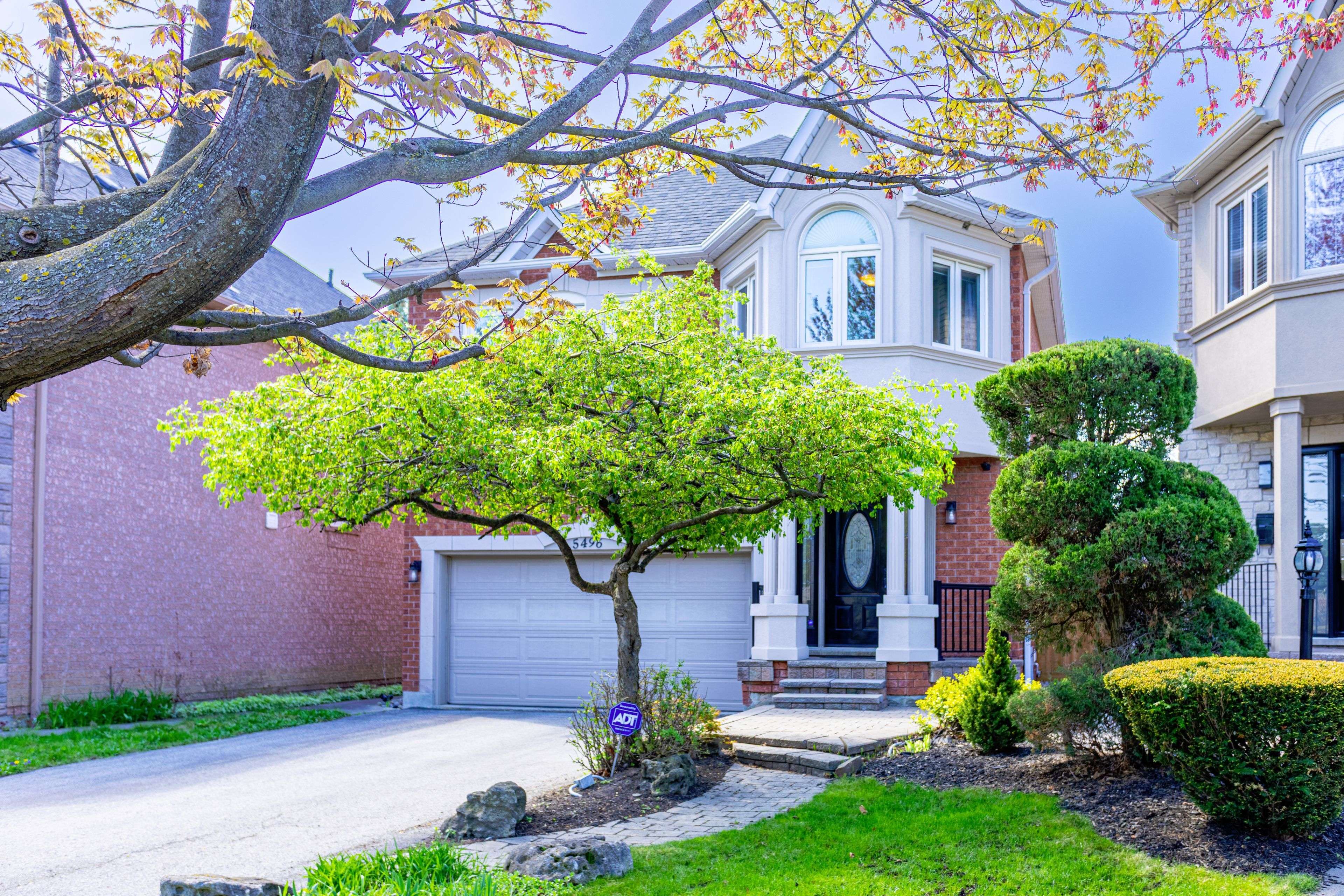 Mississauga, ON L4Z 3W4,5496 Windy Hill CT W
