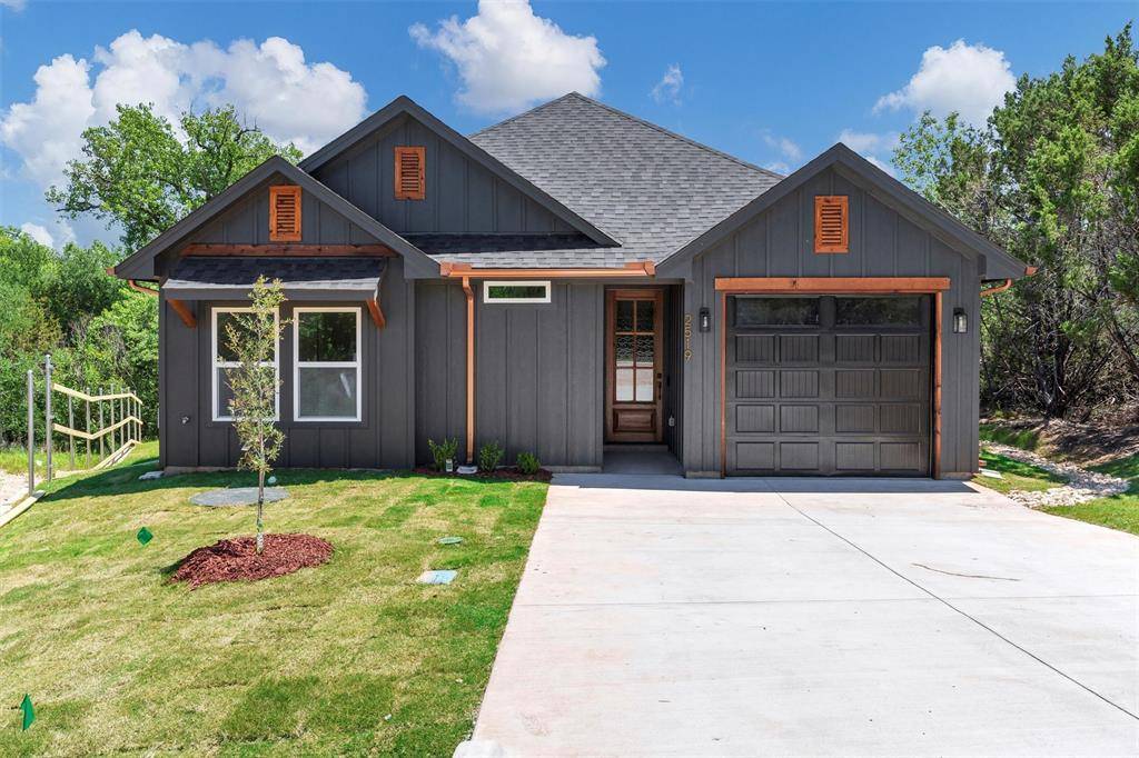 Granbury, TX 76048,2519 Lakeridge Drive