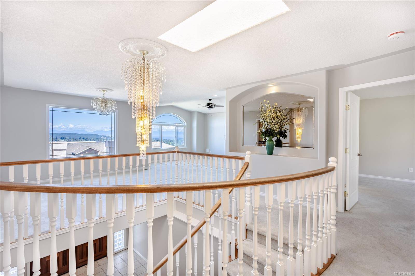 Nanaimo, BC V9R 7A7,2127 Wren Pl