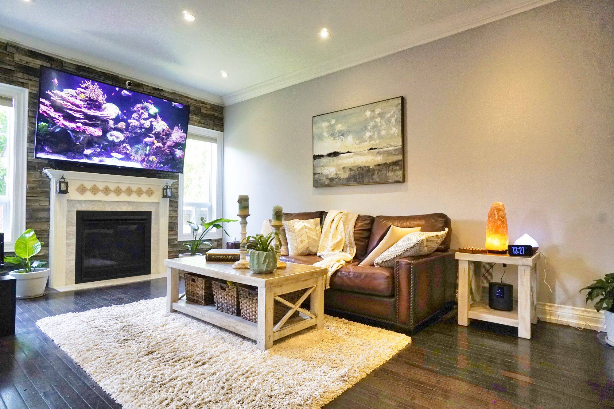 Barrie, ON L4M 0B8,71 Versailles CRES