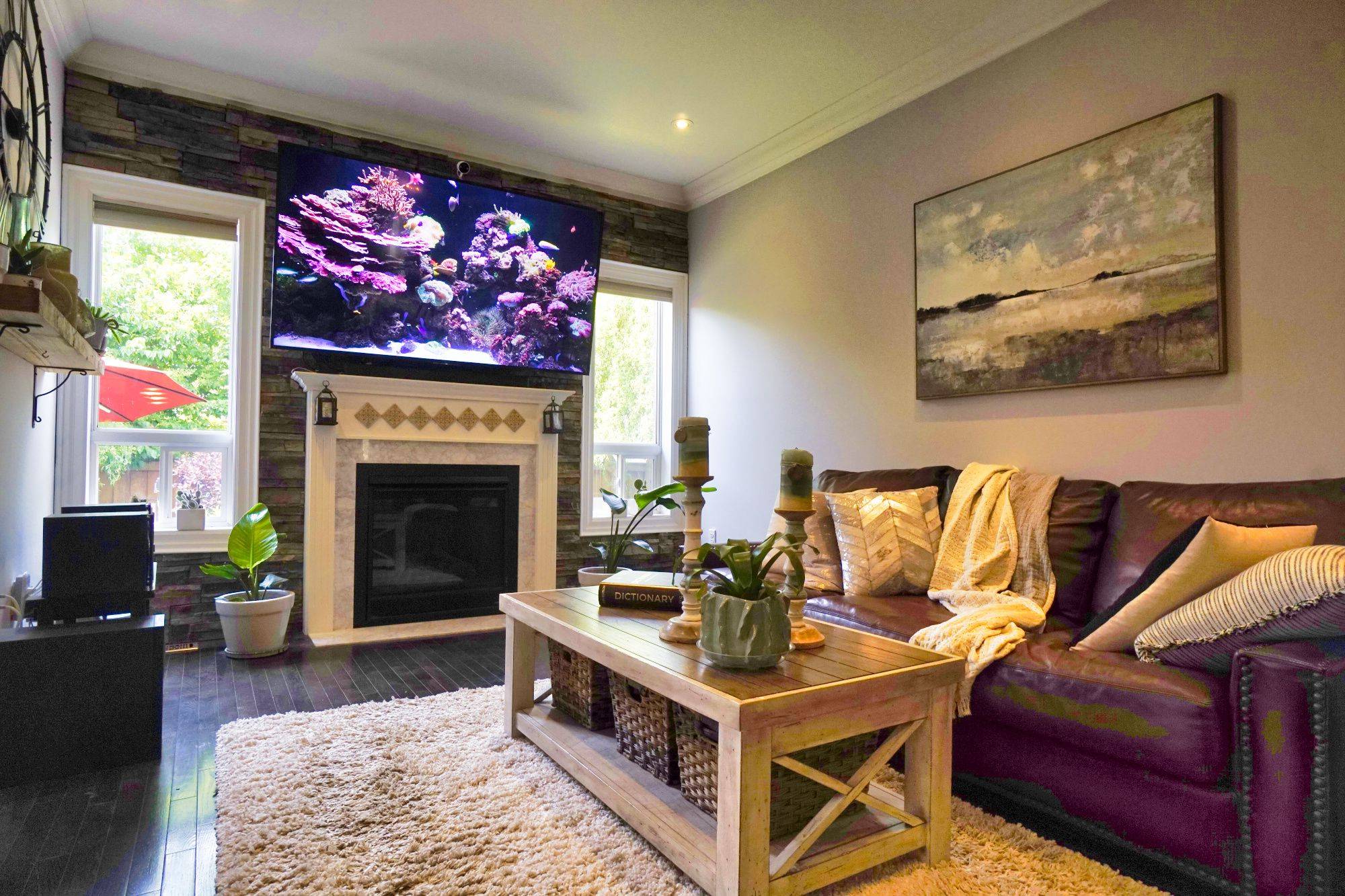 Barrie, ON L4M 0B8,71 Versailles CRES