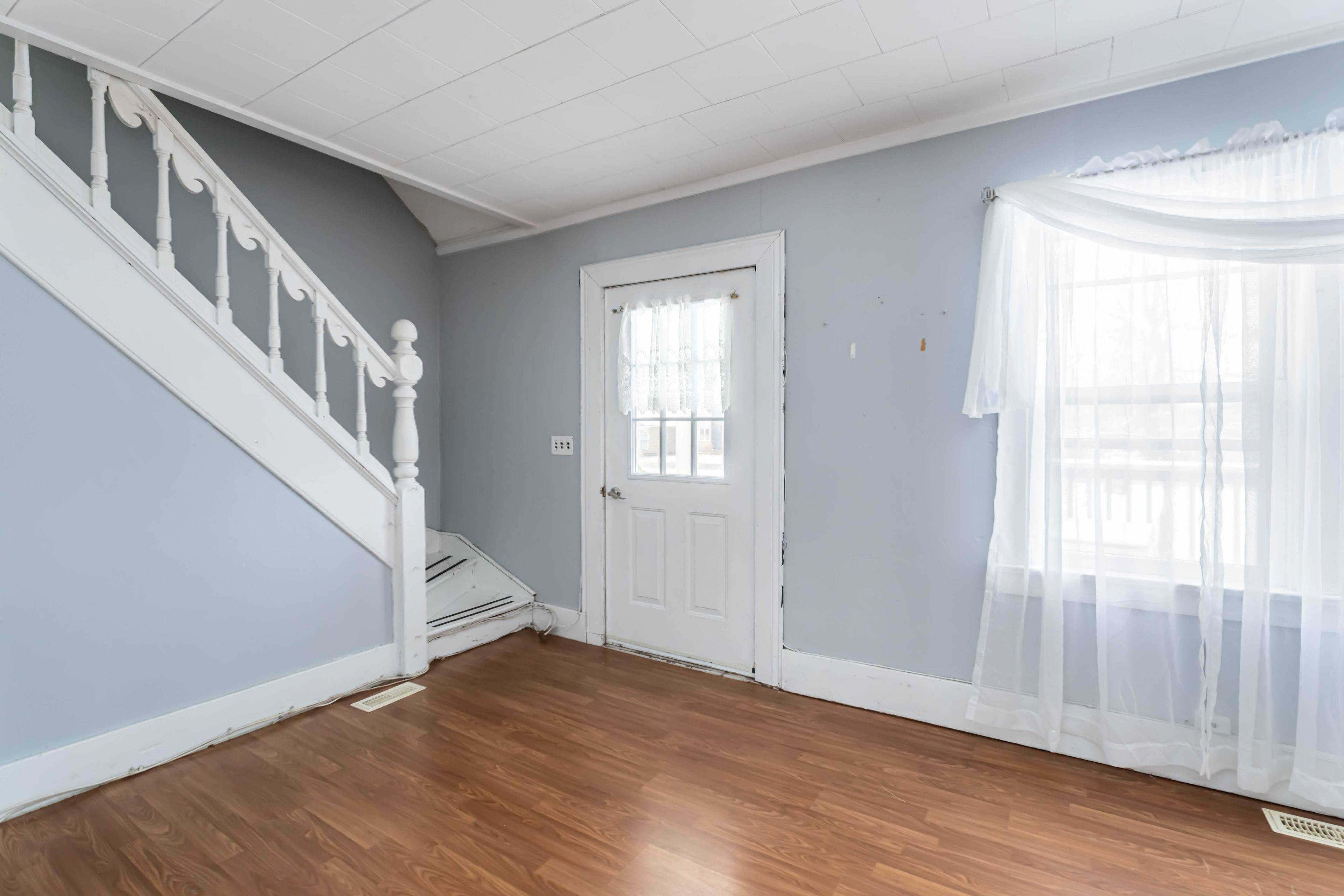 Fort Erie, ON L0S 1N0,368 RIDGEWAY RD