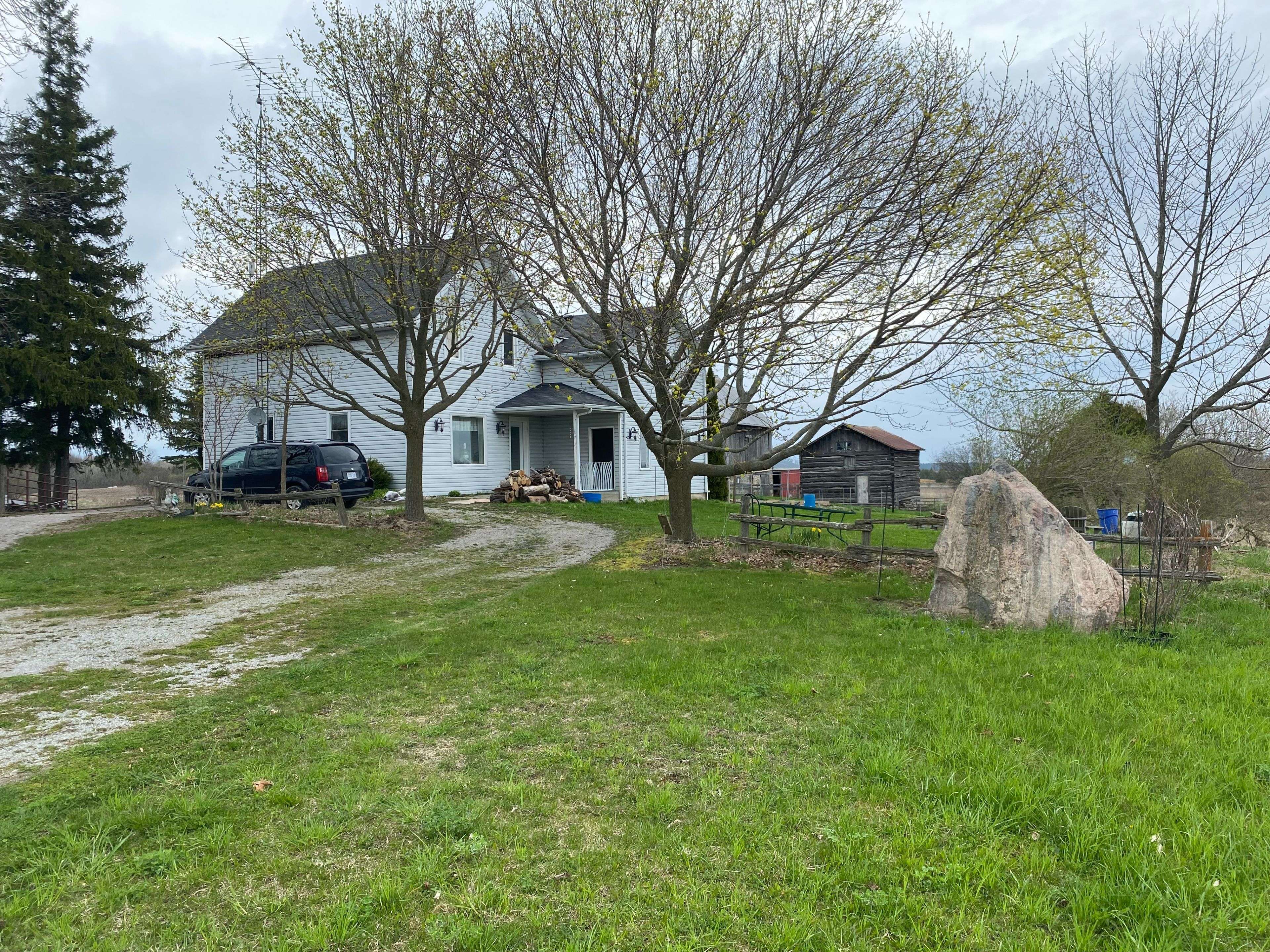 Kawartha Lakes, ON K0M 1G0,191 Long Beach RD