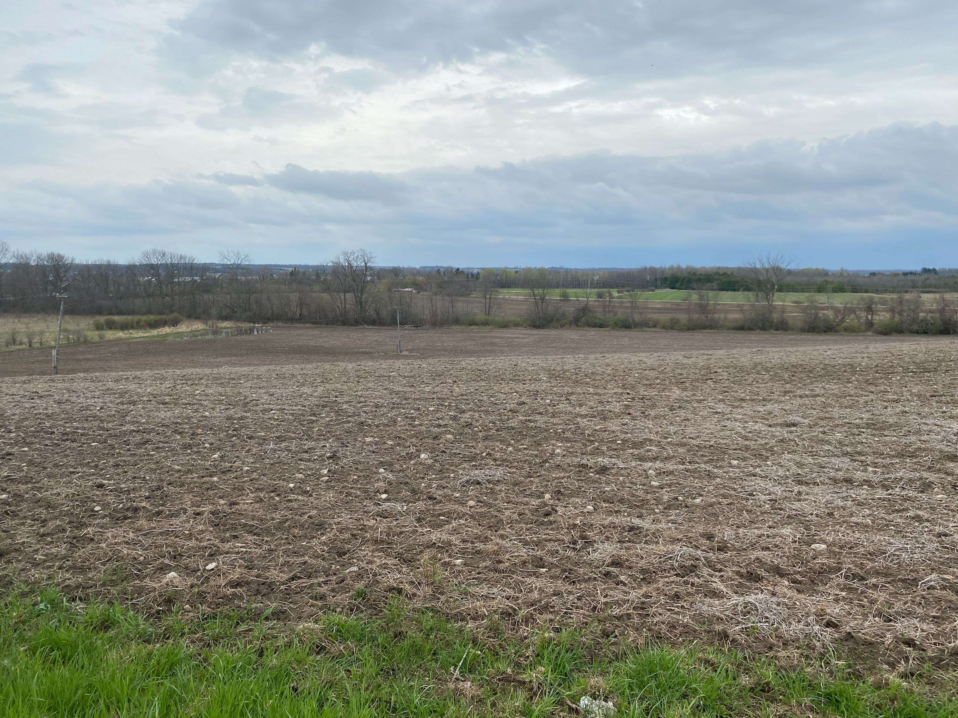 Kawartha Lakes, ON K0M 1G0,191 Long Beach RD