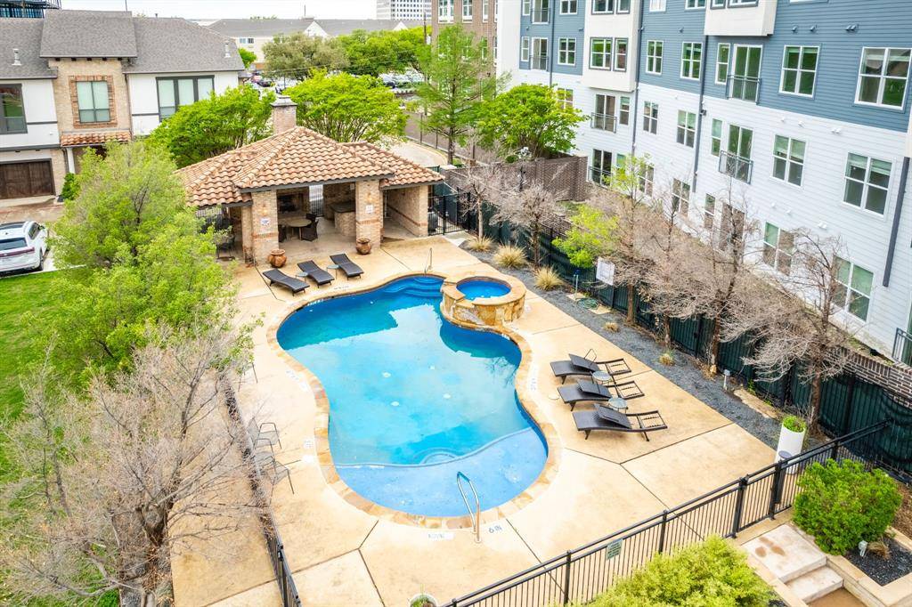Dallas, TX 75240,13900 Noel Road #2