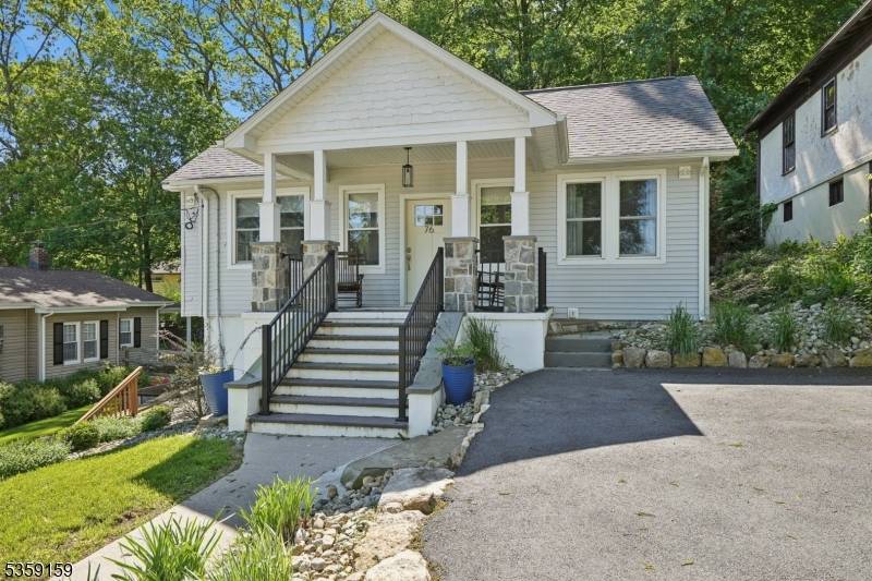 Mount Arlington Boro, NJ 07856,76 Mountainview Ave