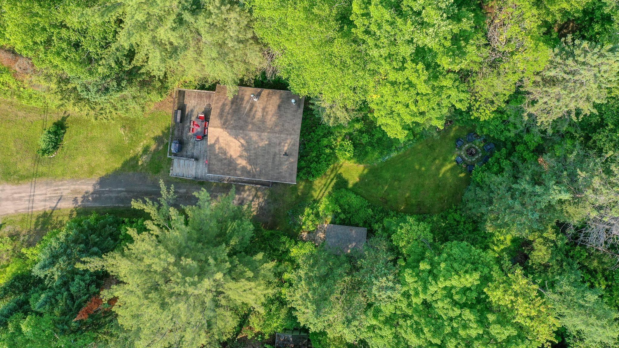 Huntsville, ON P1H 1A5,1582 Skyline DR