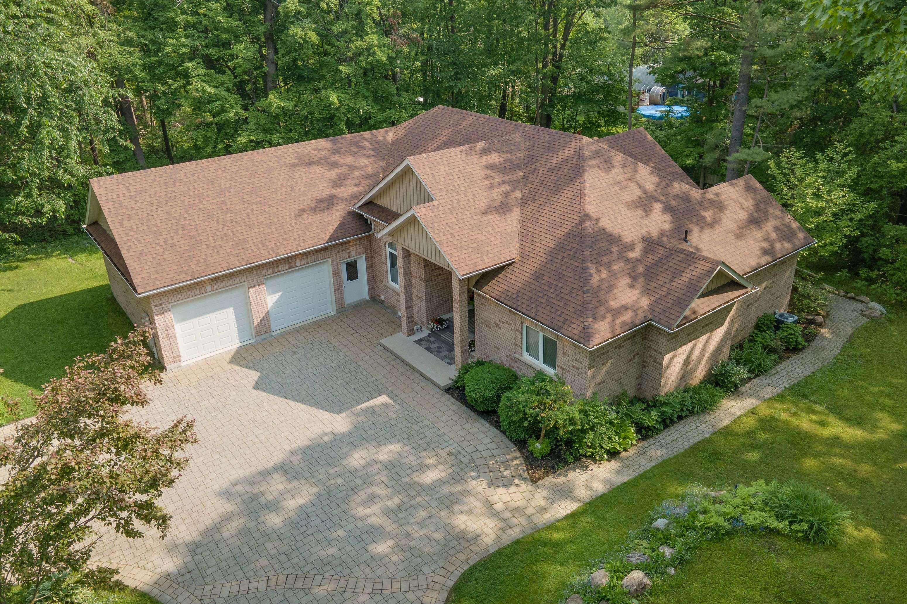 Innisfil, ON L9S 2M4,3925 Algoma AVE