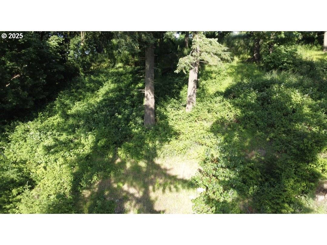 Eugene, OR 97401,Crenshaw RD