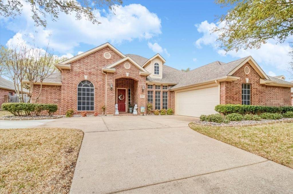 Arlington, TX 76001,8200 Summerleaf Drive