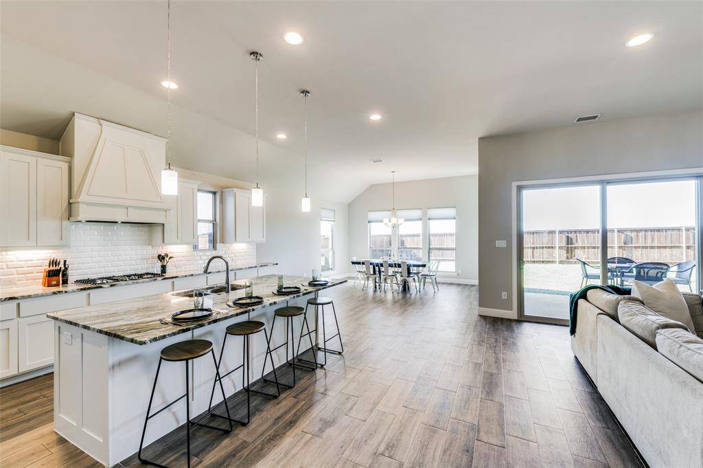 Celina, TX 75009,1817 Scotney Court
