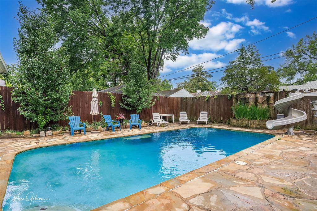 Shreveport, LA 71104,517 Ratcliff Street