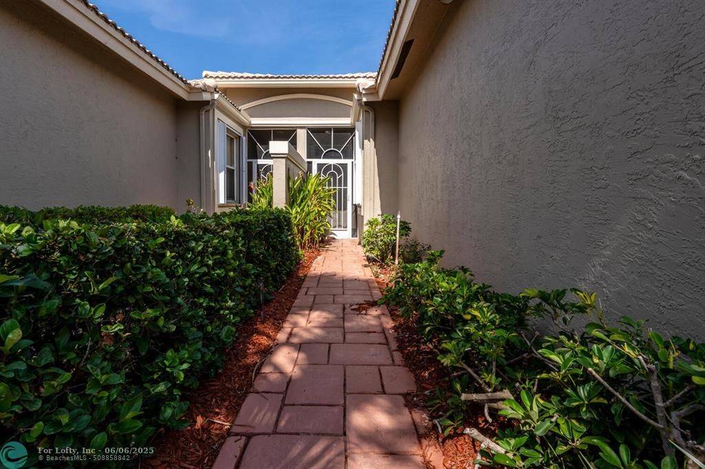 Boynton Beach, FL 33437,5859 Grand Harbour Cir