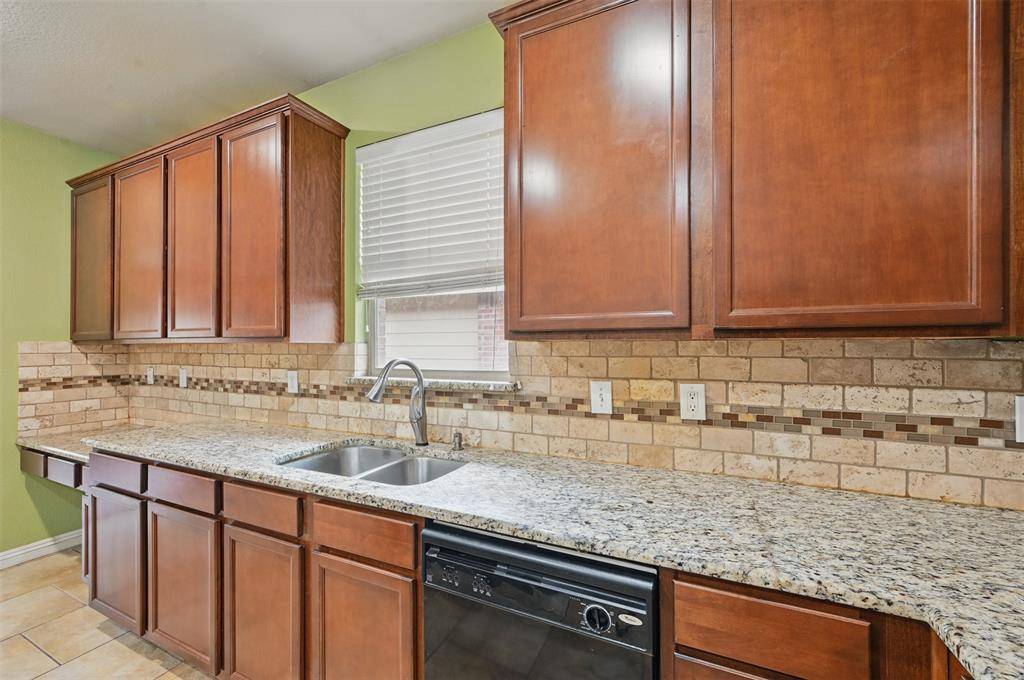 Fort Worth, TX 76244,12409 Lonesome Pine Place