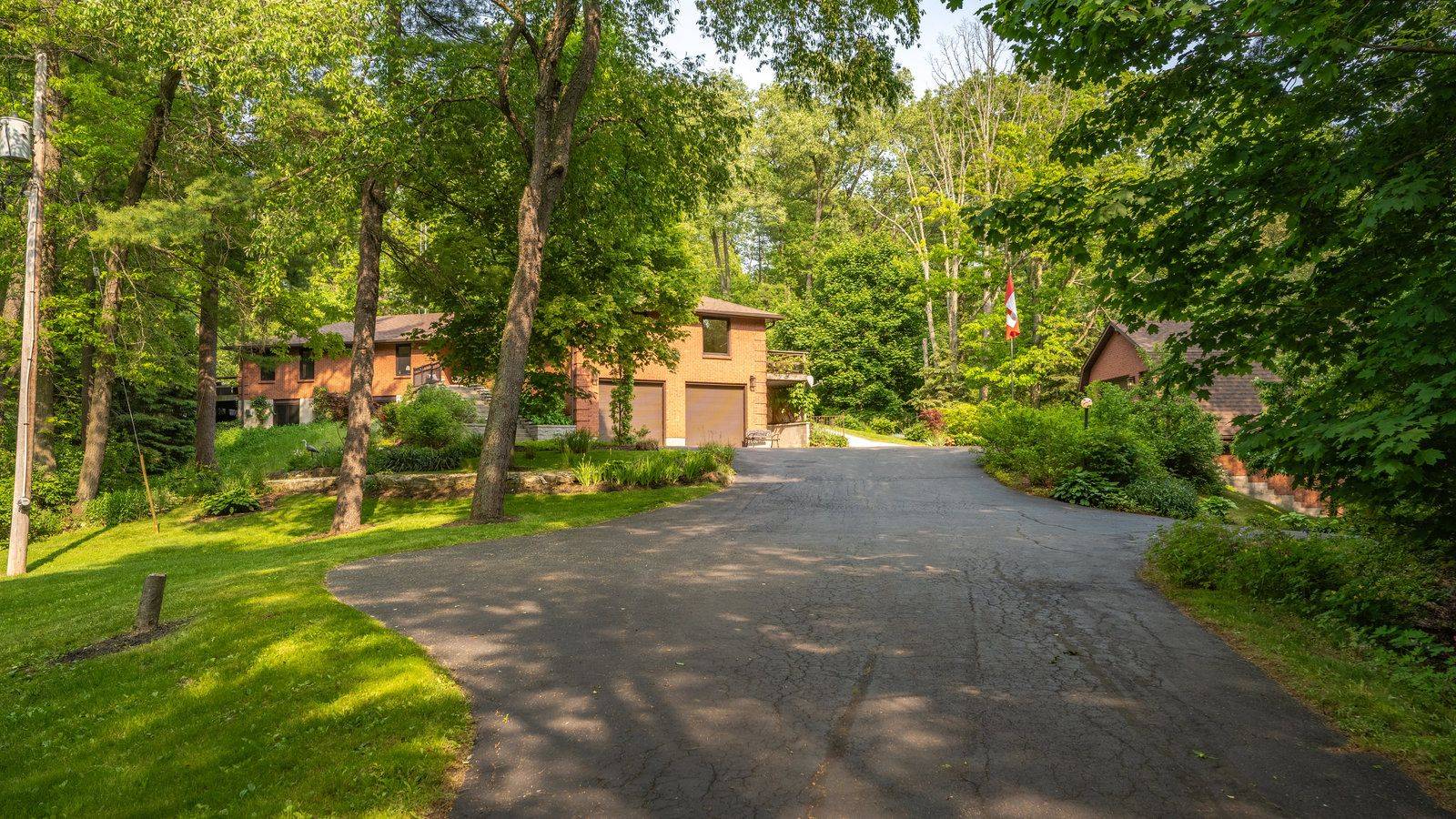 Brant, ON N0E 1N0,520 Blue Lake RD