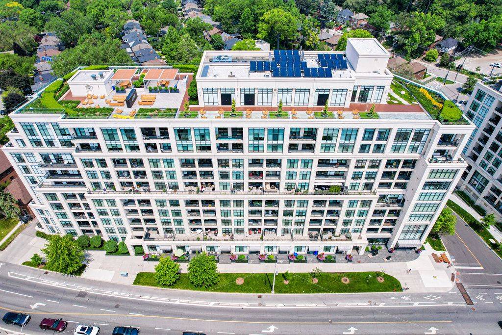 Toronto W01, ON M6S 0A2,2 Old Mill DR #121