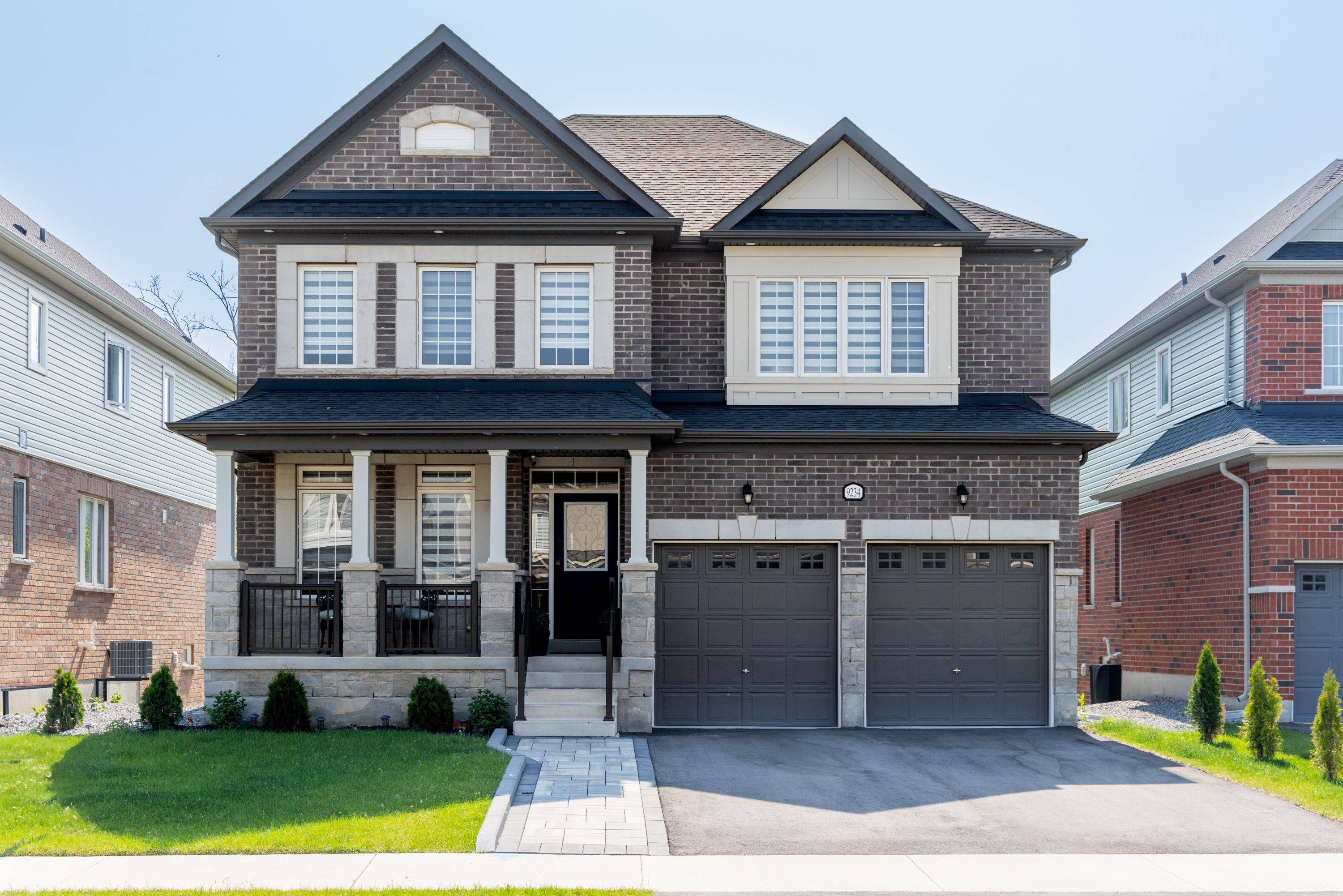 Niagara Falls, ON L2G 3P6,9234 White Oak AVE
