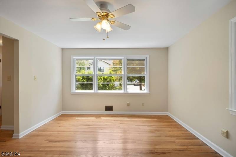 Denville Twp., NJ 07834,10 Lakeview Trl
