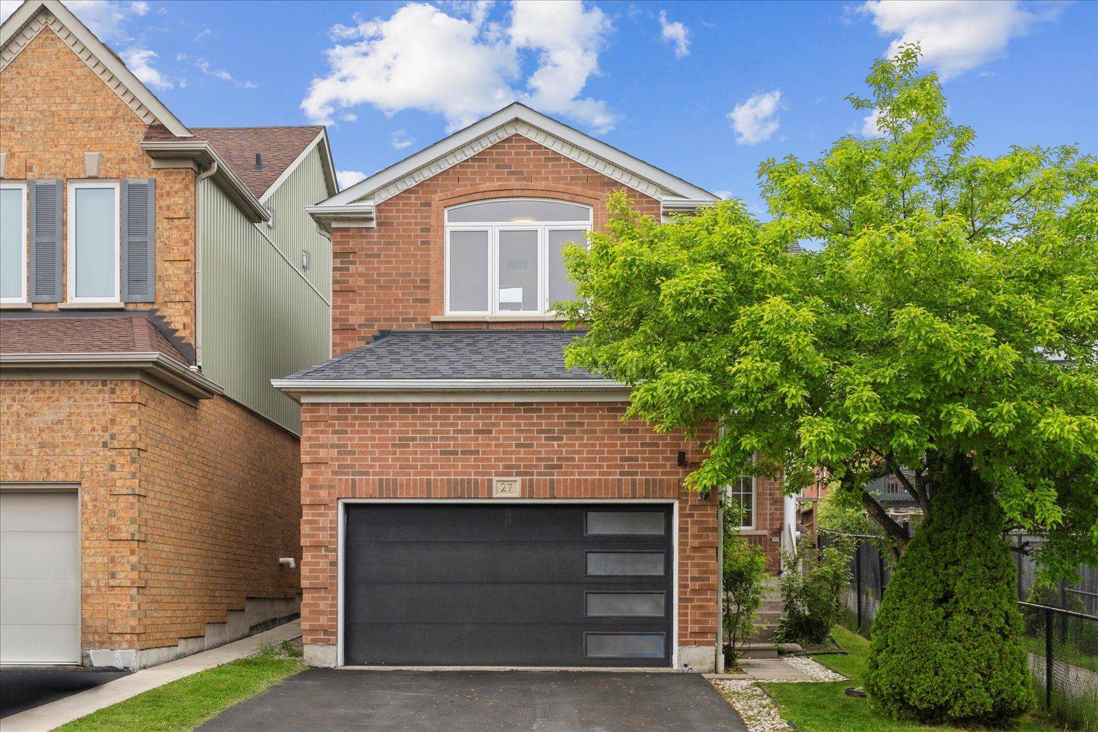 Whitby, ON L1P 1S9,27 Shenandoah DR