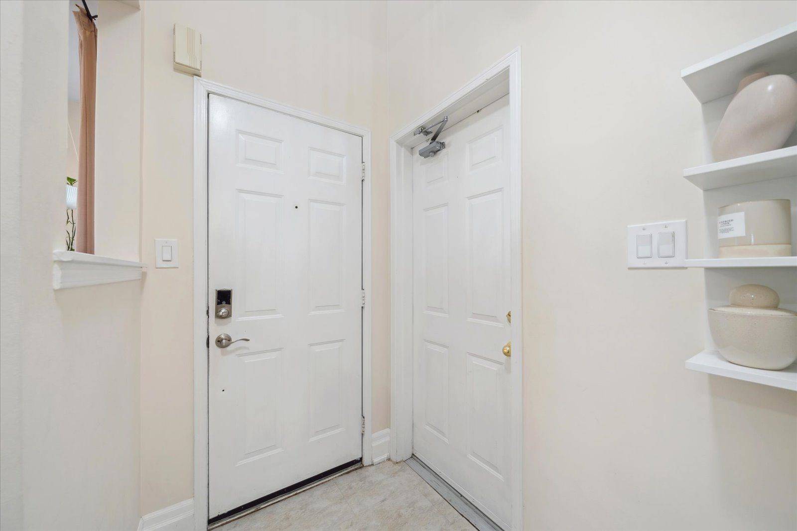 Whitby, ON L1P 1S9,27 Shenandoah DR