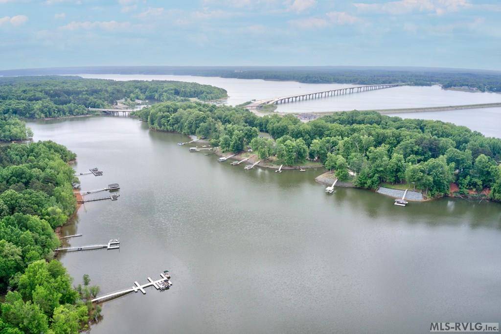 Clarksville, VA 23927,15 Ferry Hill Trail