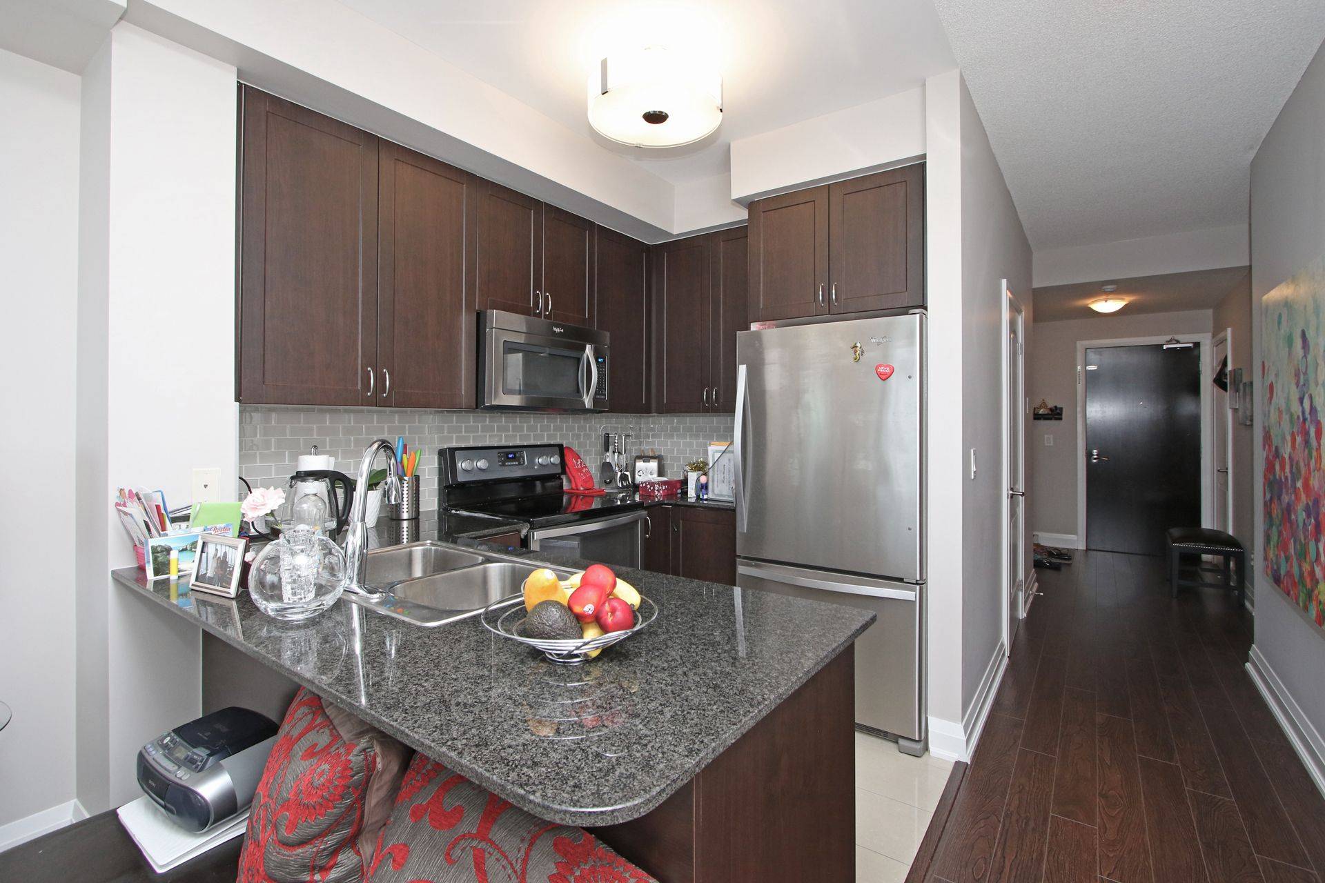 Vaughan, ON L4J 0G6,30 North Park RD #619