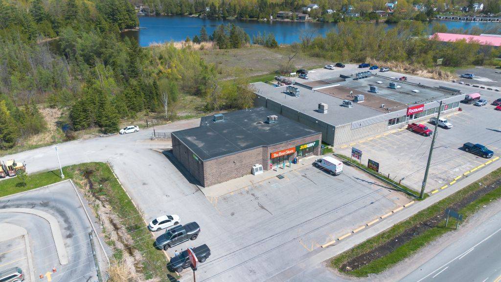 Kawartha Lakes, ON K0M 1K0,6716 35 HWY N