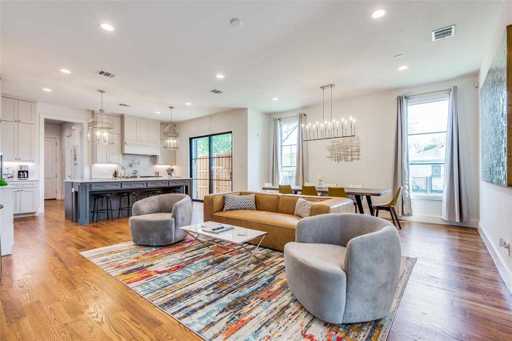 Dallas, TX 75209,7500 Kaywood Drive