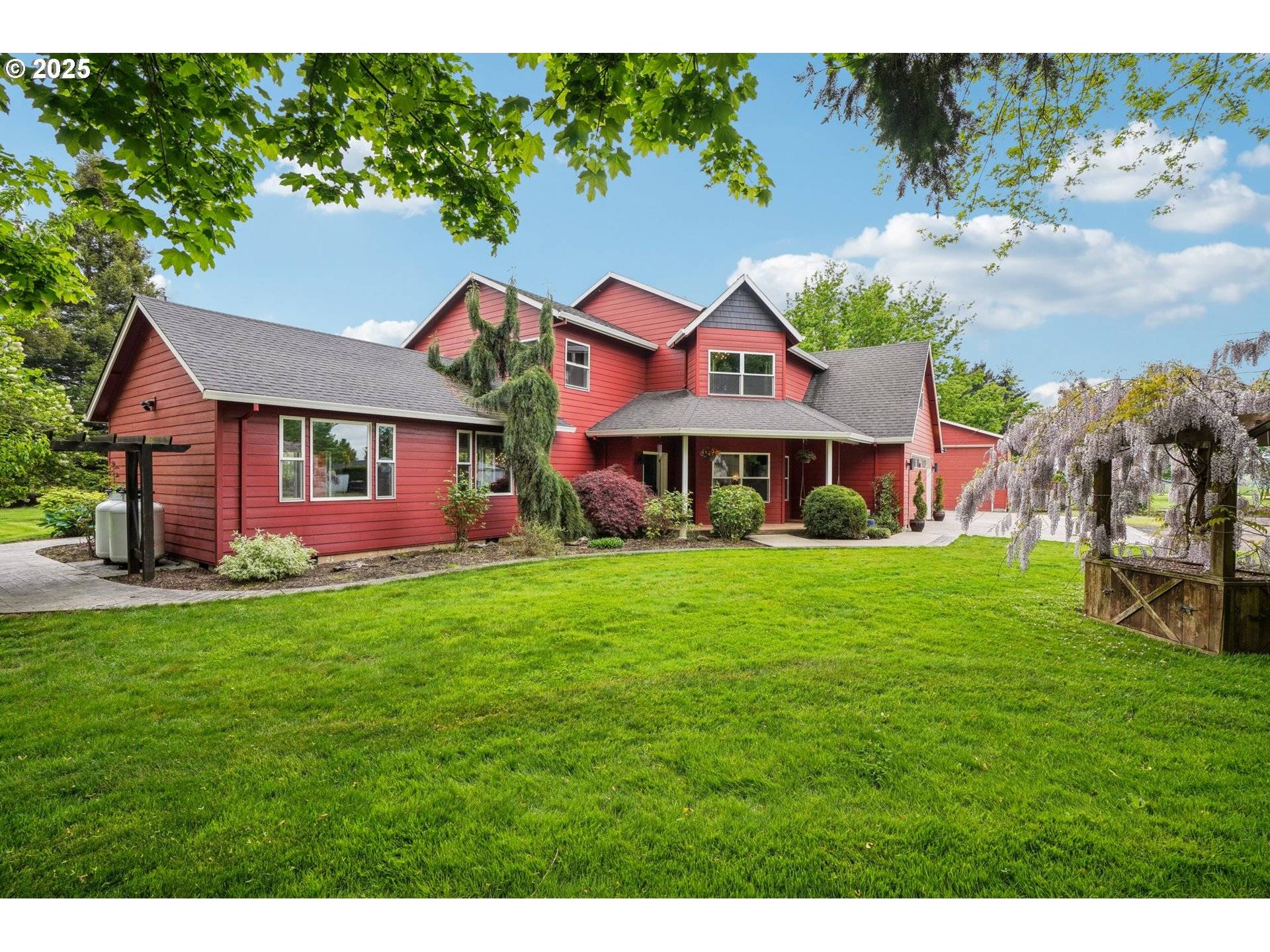 Hubbard, OR 97032,12875 PEGGYS PL