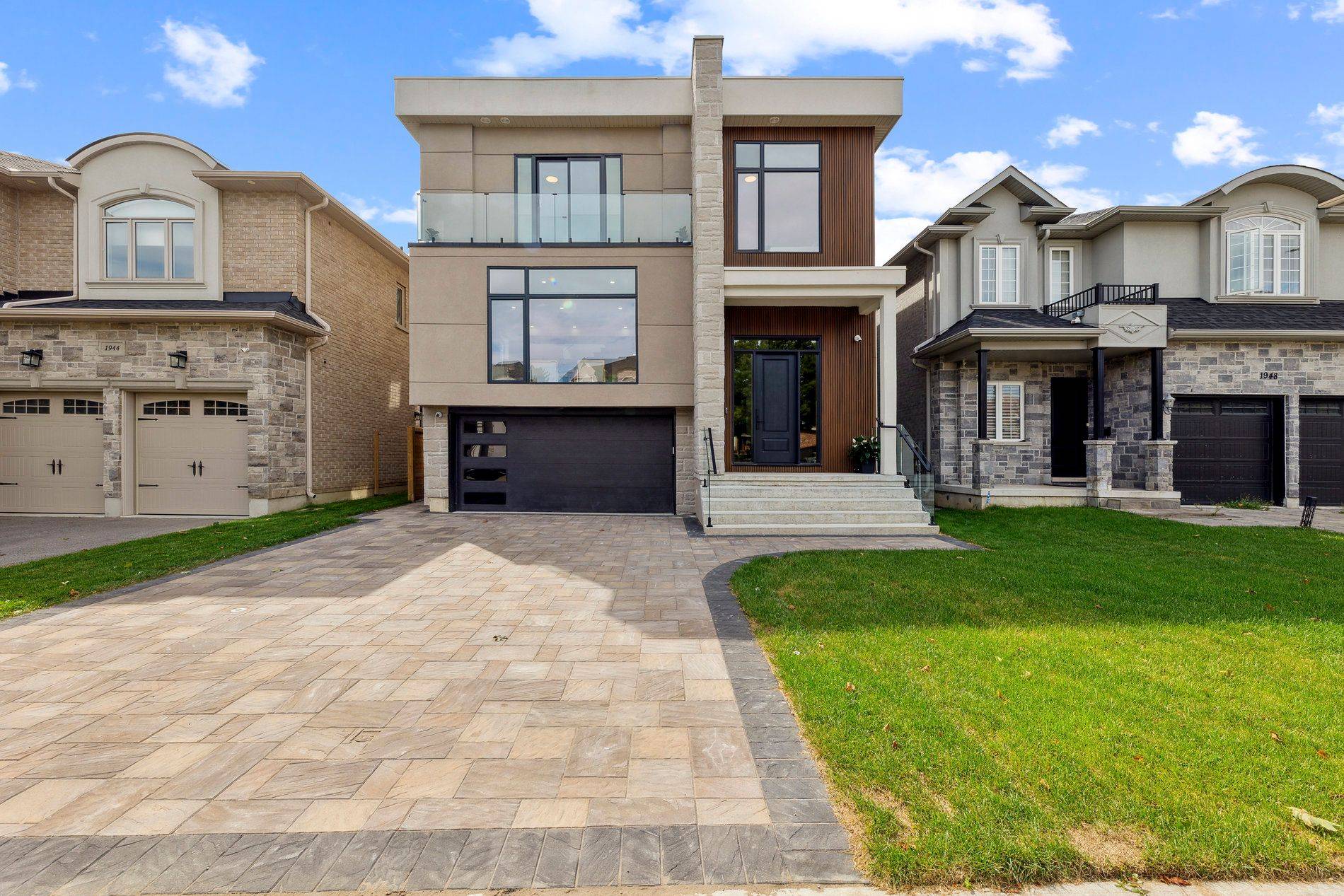 Pickering, ON L1V 1P8,1946 Rosebank RD