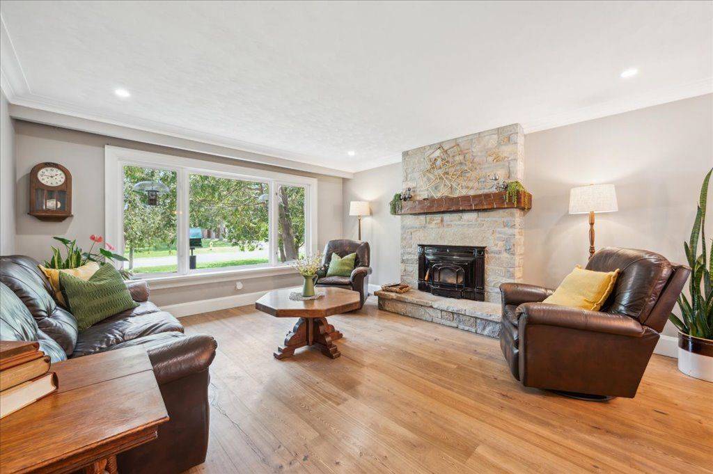 Guelph/eramosa, ON N1E 0P4,27 Bedford RD