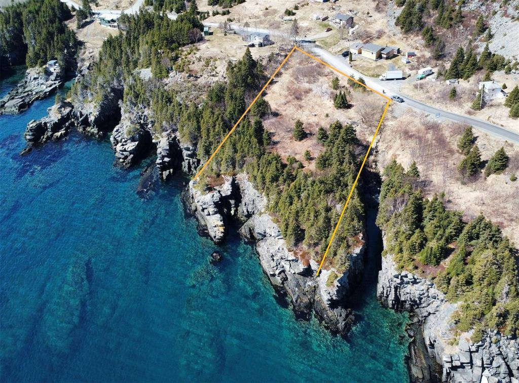 Bryants Cove, NL A0A 3P0,168-172 Cove Road