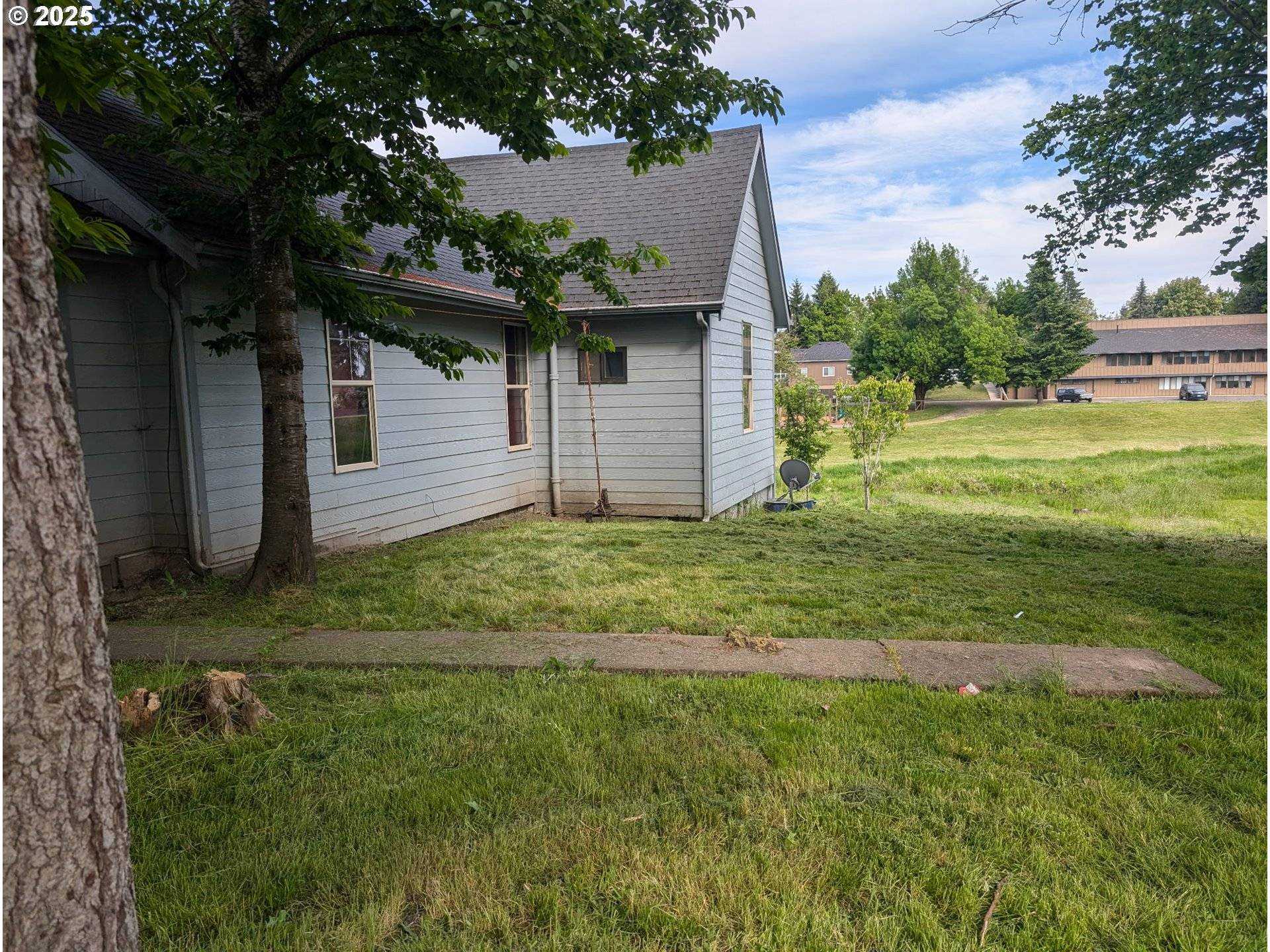 Woodburn, OR 97071,146 D ST