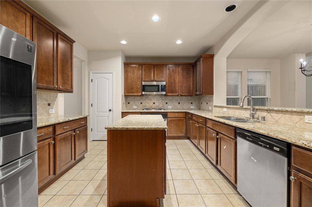 Frisco, TX 75035,11927 Henderson Drive