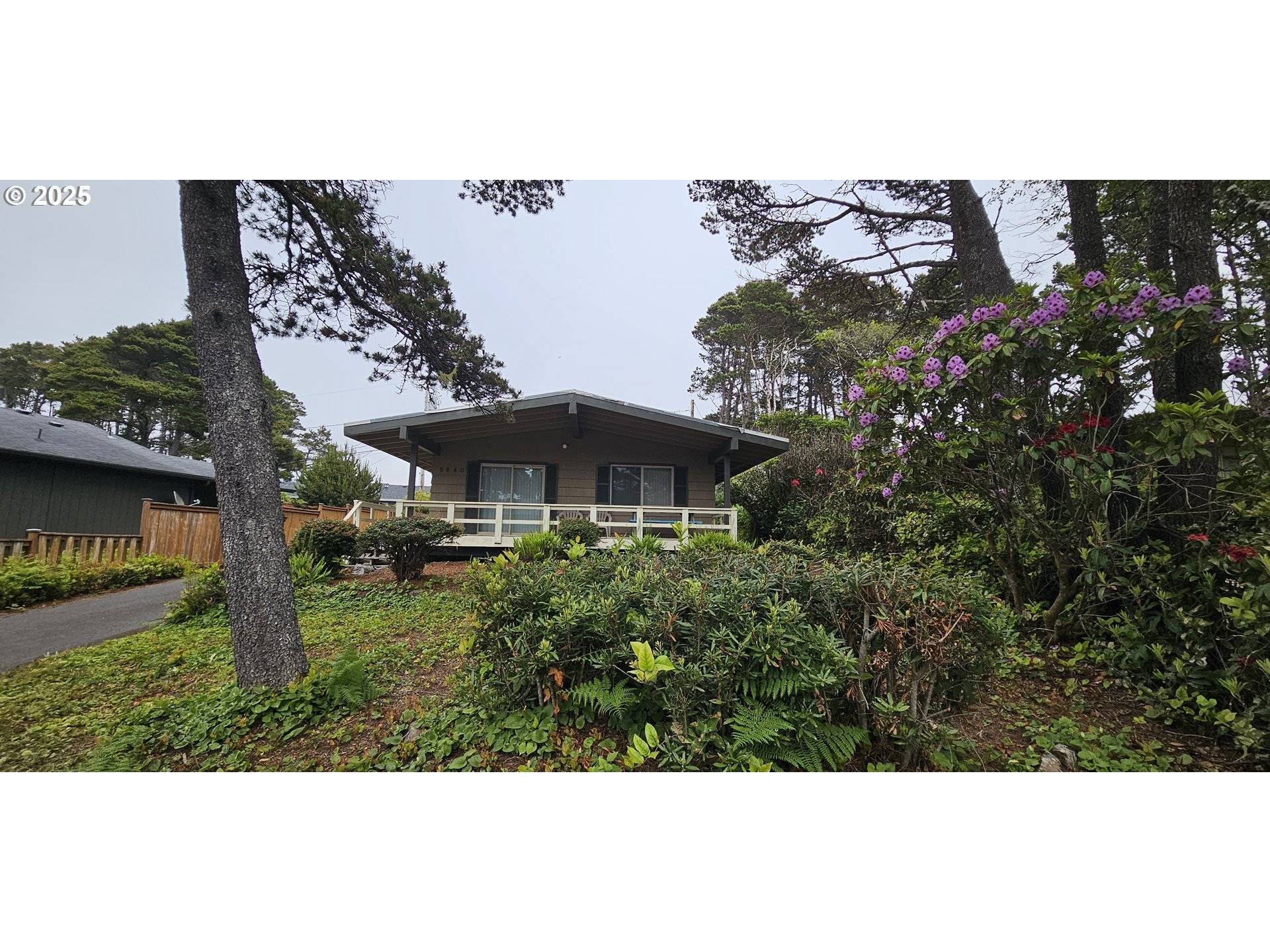 Lincoln City, OR 97367,5840 HACIENDA AVE
